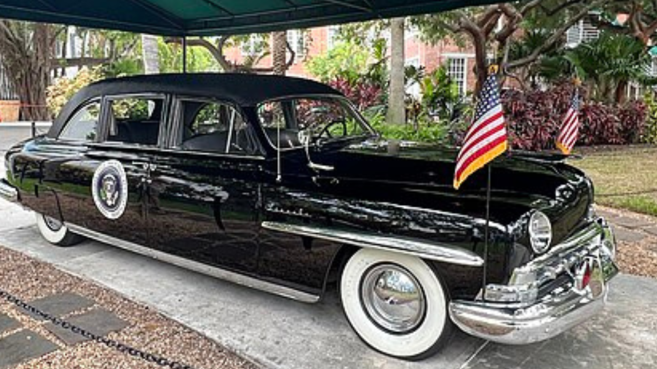 1950 Lincoln Cosmopolitan