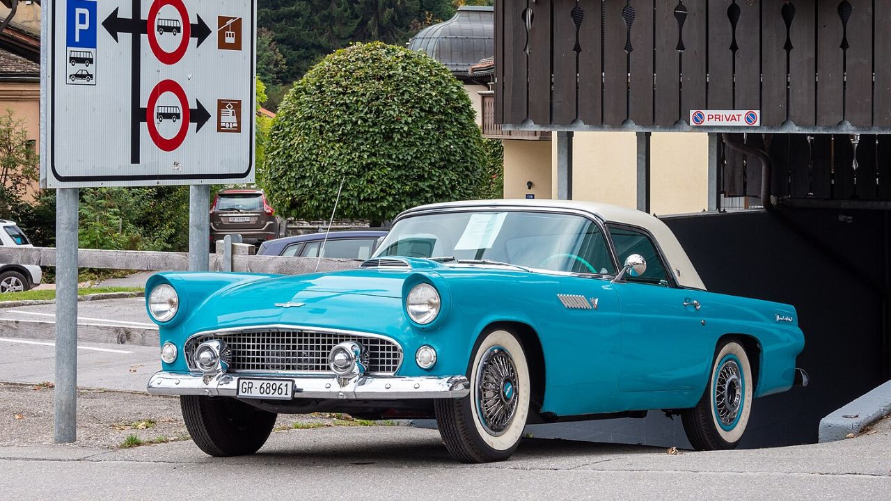 1955 Ford Thunderbird Side