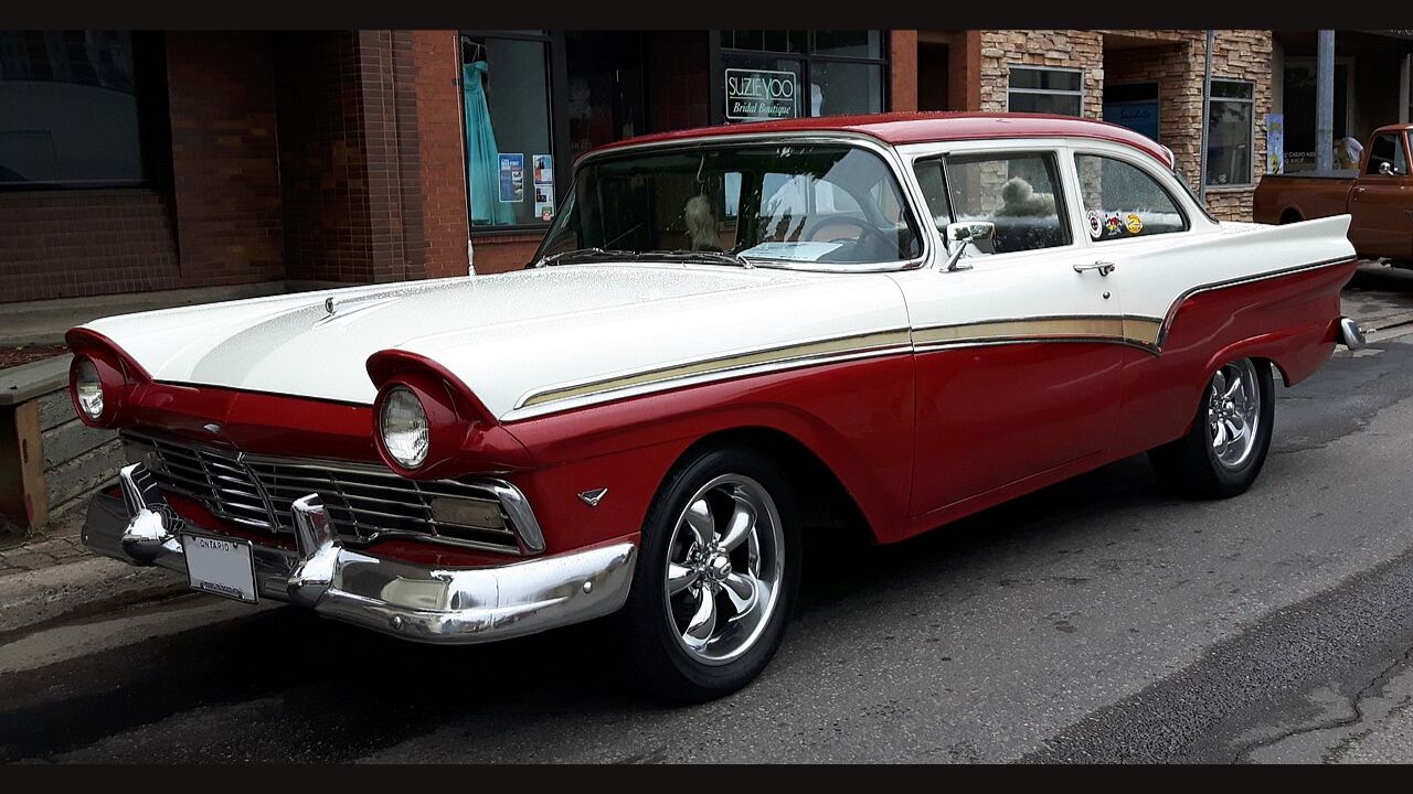 1957 Ford Fairlane