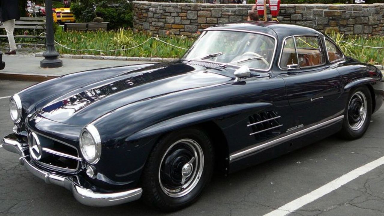 Mercedes-Benz 300SL Gullwing