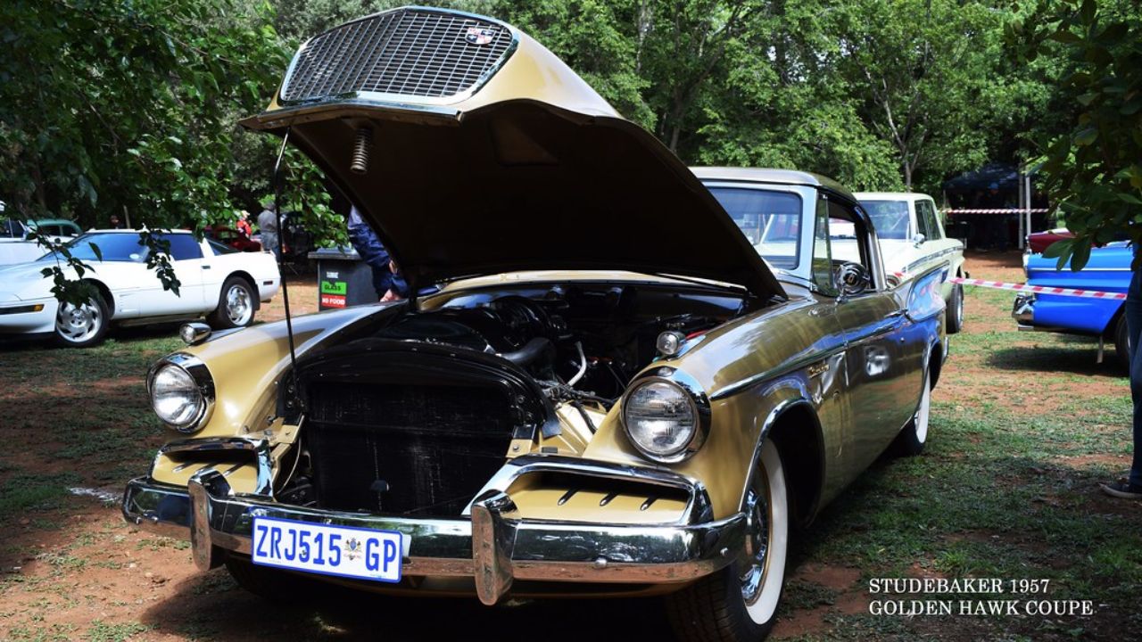 Studebaker 1957 Golden Hawk