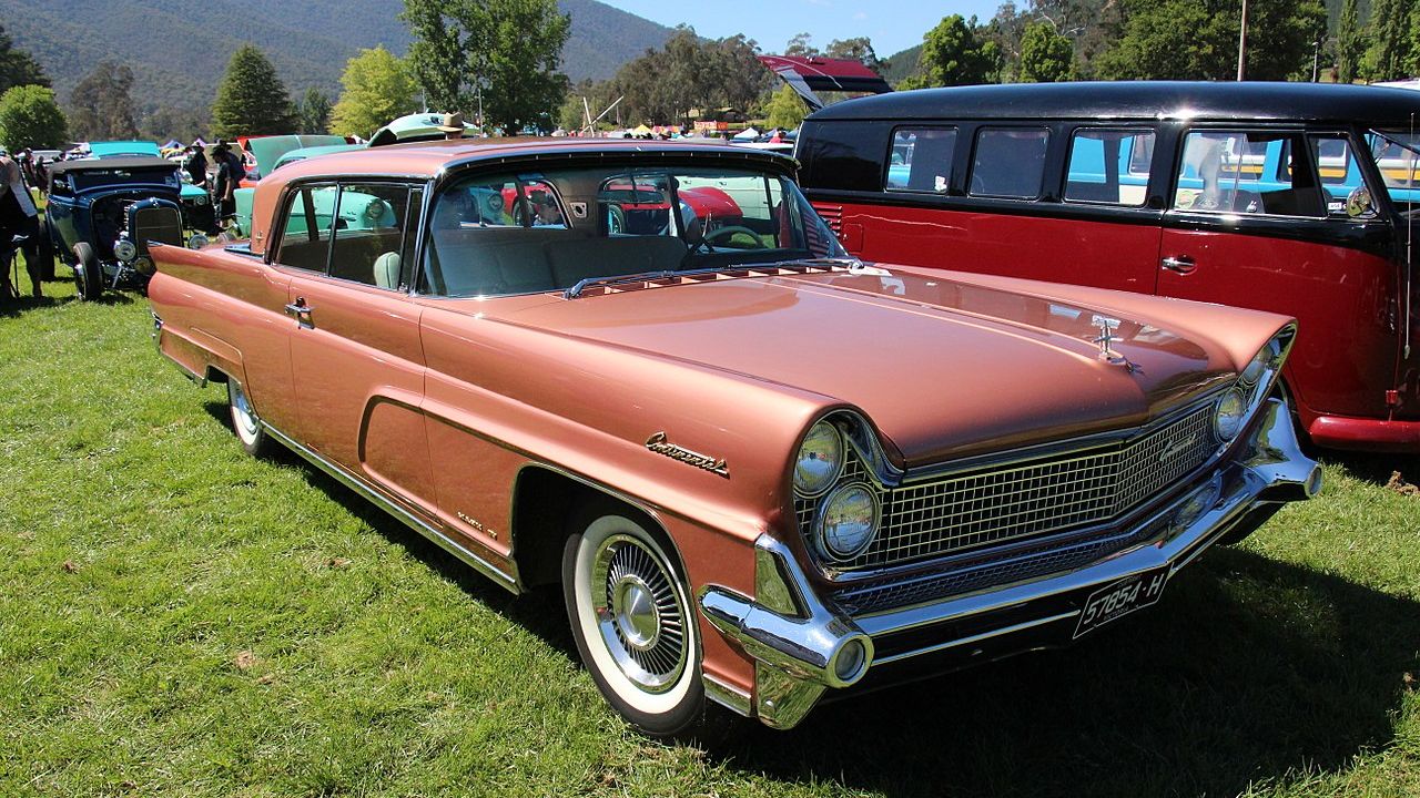 1959 Lincoln Continental Mark IV: Pure Theater