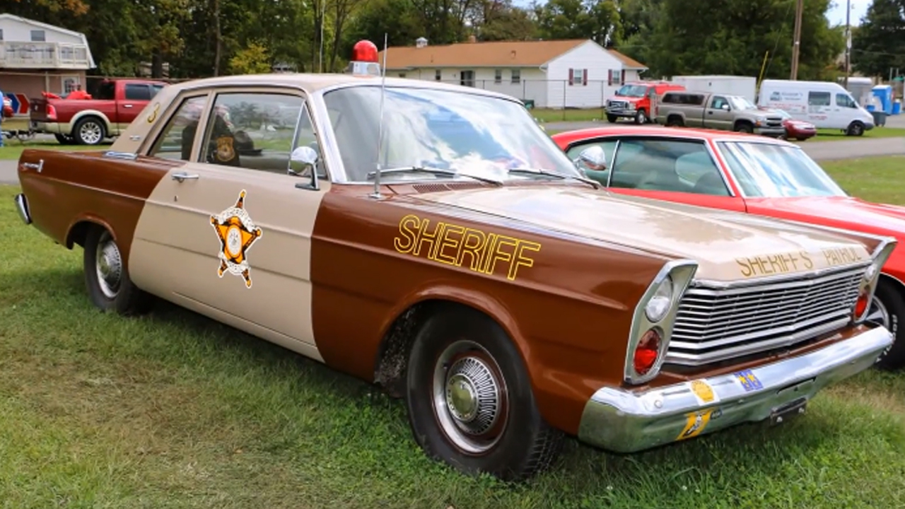 1965 Ford Custom 500 Police 1280 x 720