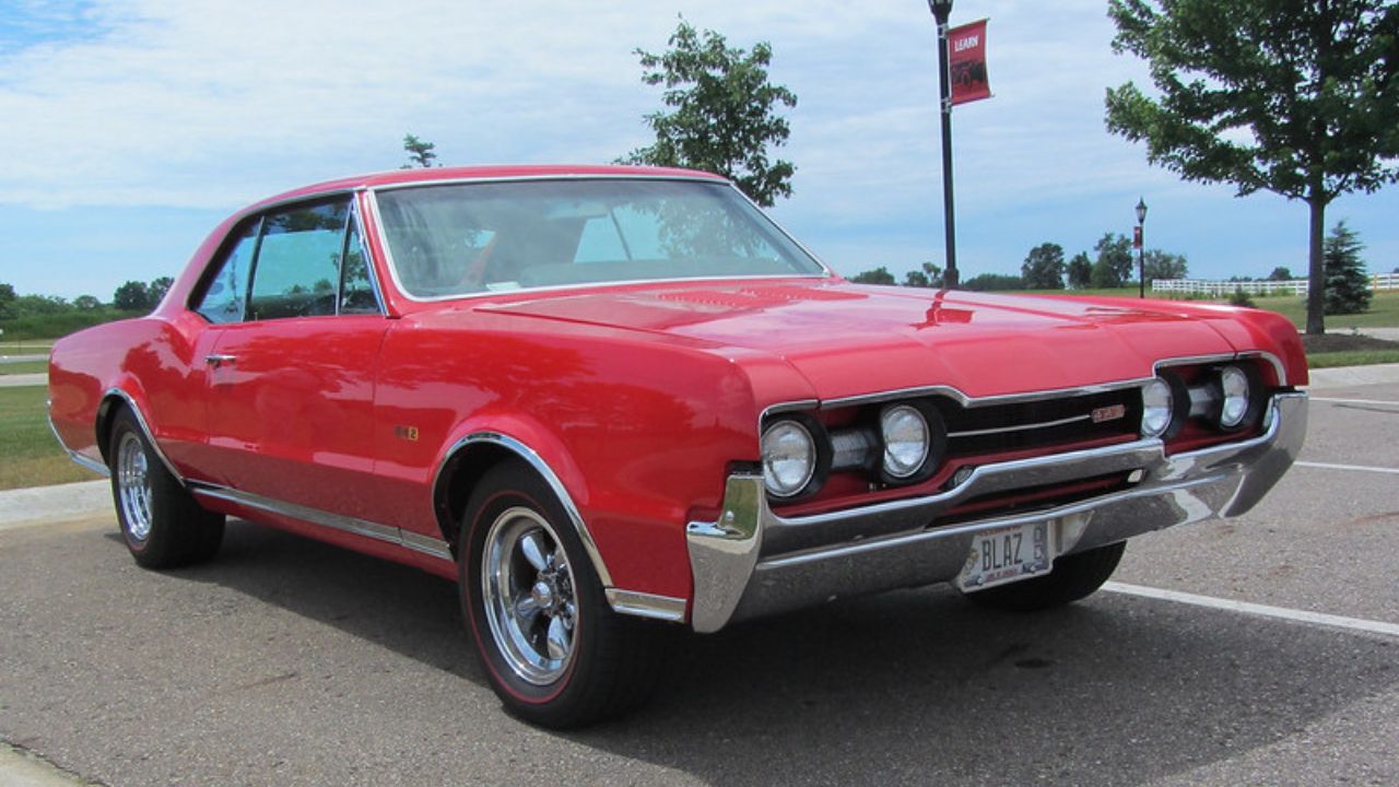 1967 Oldsmobile Cutlass 4-4-2 W30