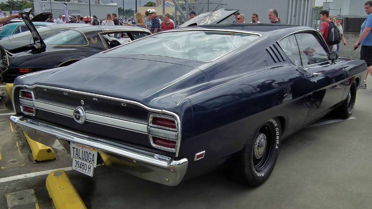 1969 Ford Torino Talladega coupe (6713335767)