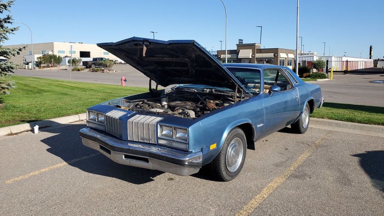 1977 Oldsmobile Cutlass Supreme