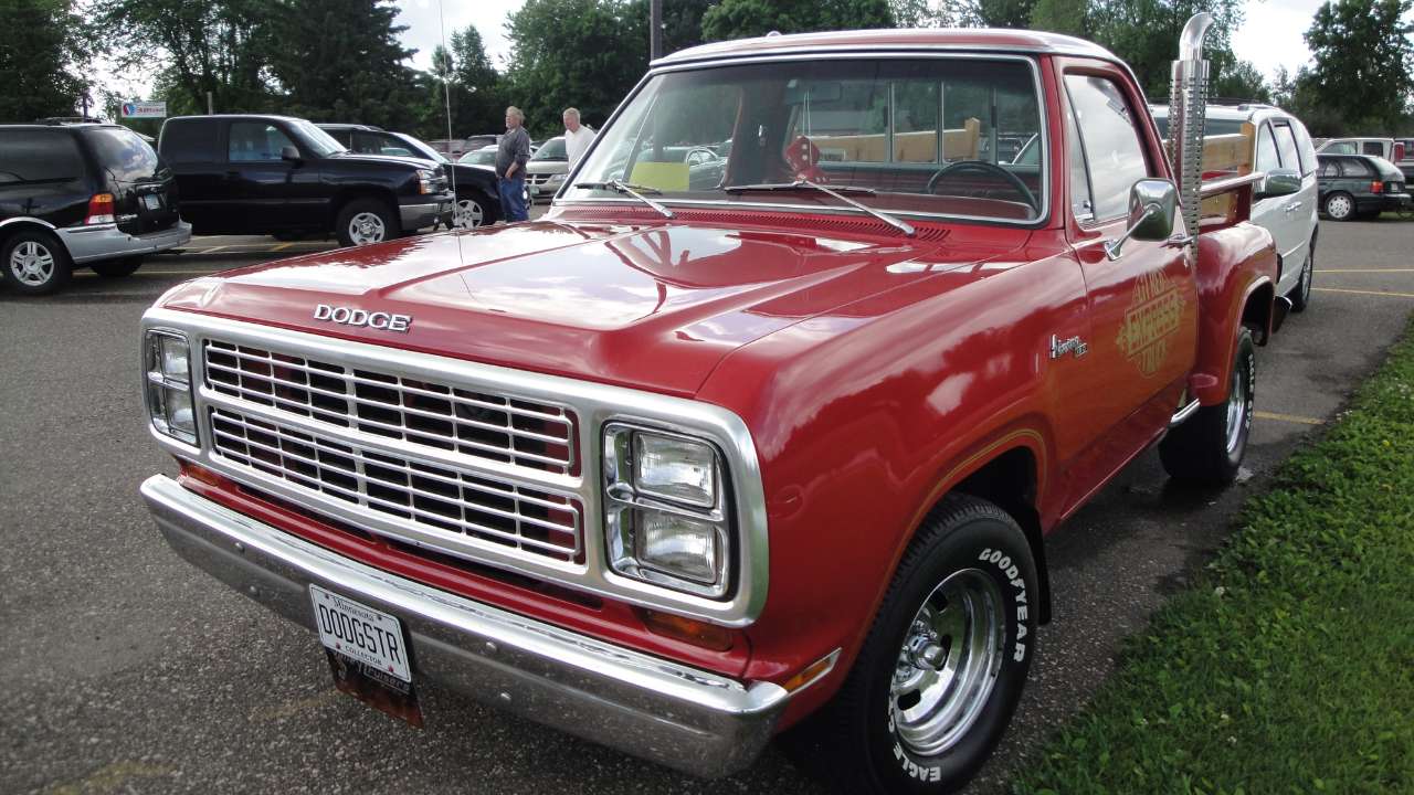 Dodge Lil Red Express Truck