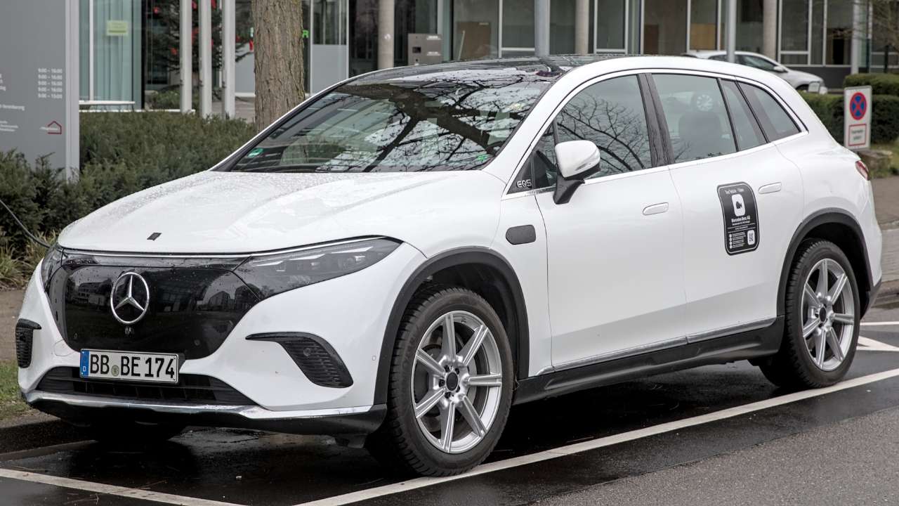 Mercedes-Benz EQS SUV