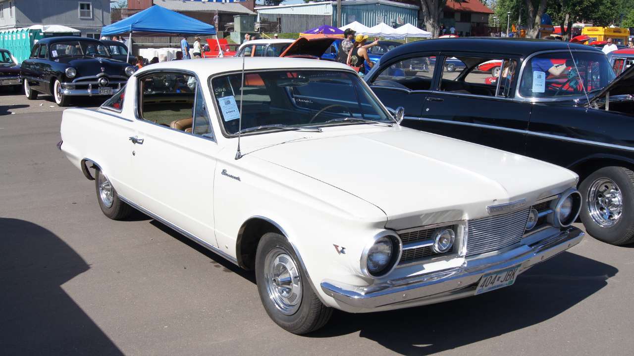 Plymouth Barracuda 1964