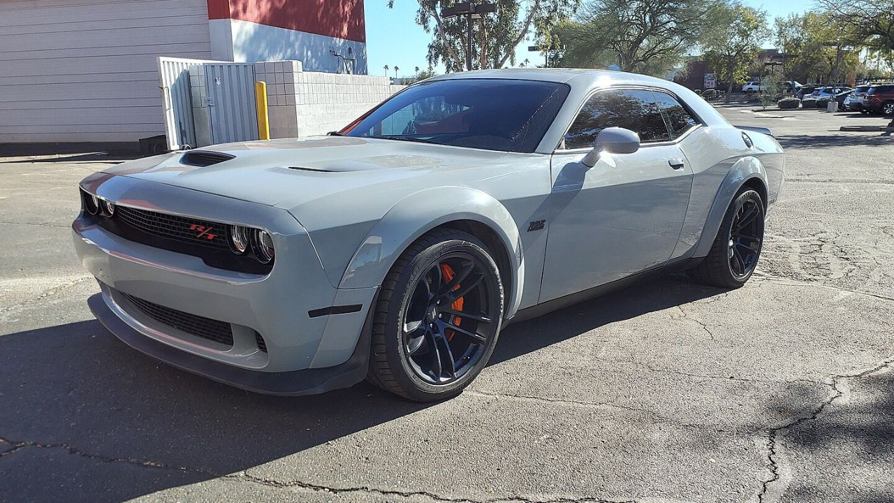 20 Dodge Challenger R/T Scat Pack