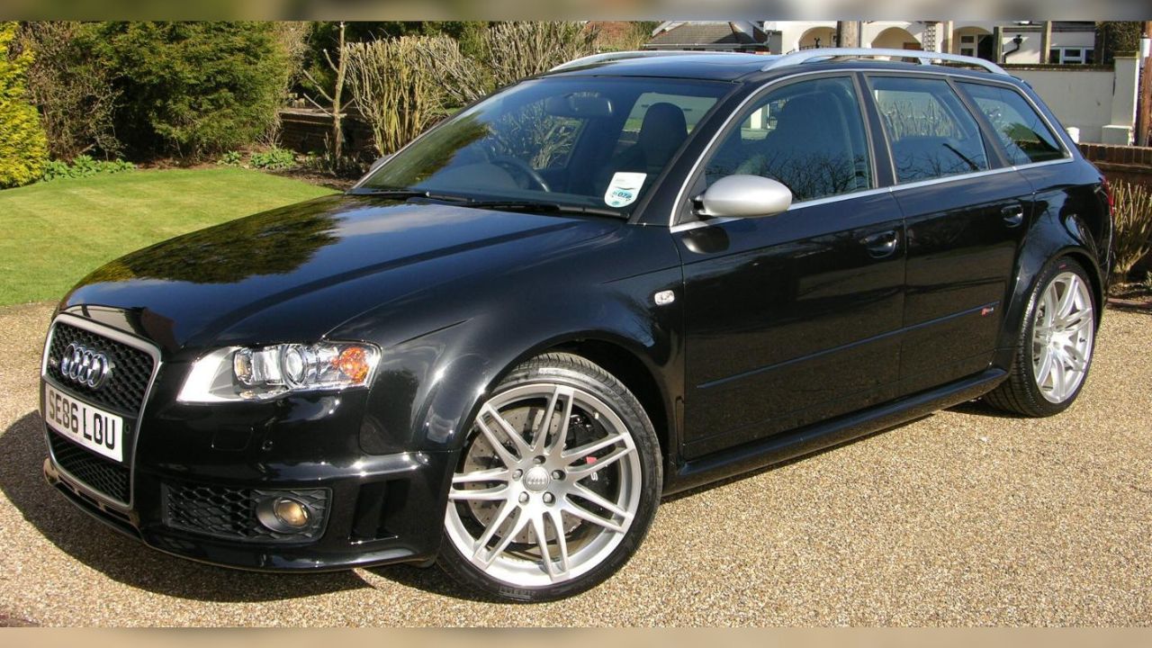2006 Audi RS4 Avant B7 by The Car Spy