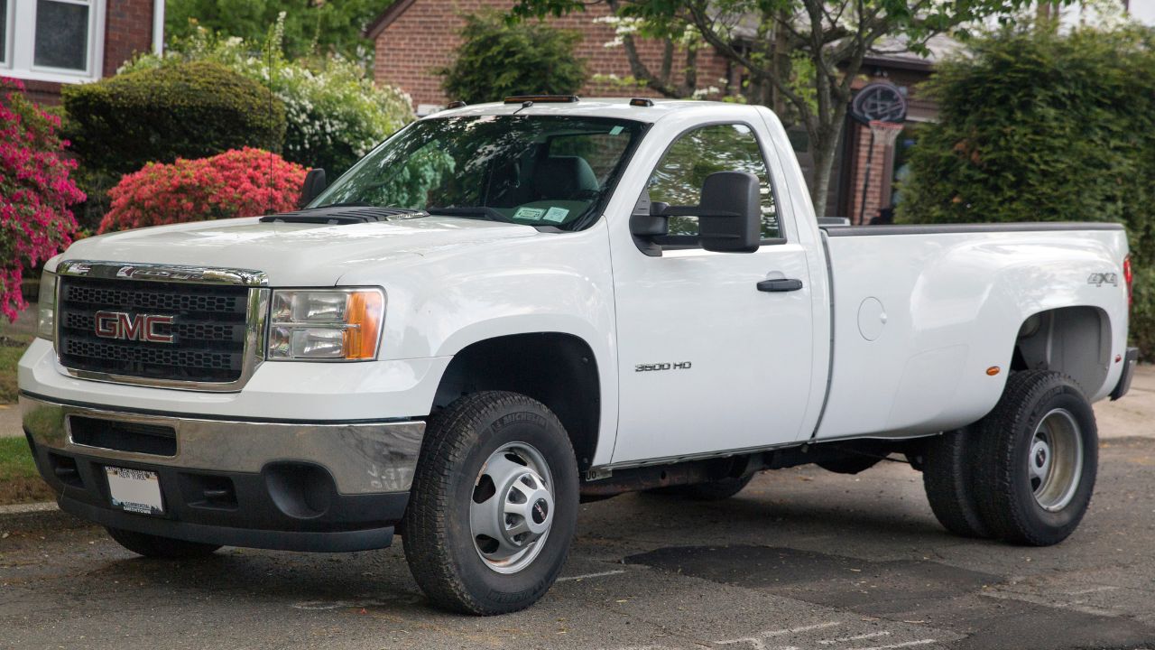 2011 GMC Sierra 3500HD 4WD