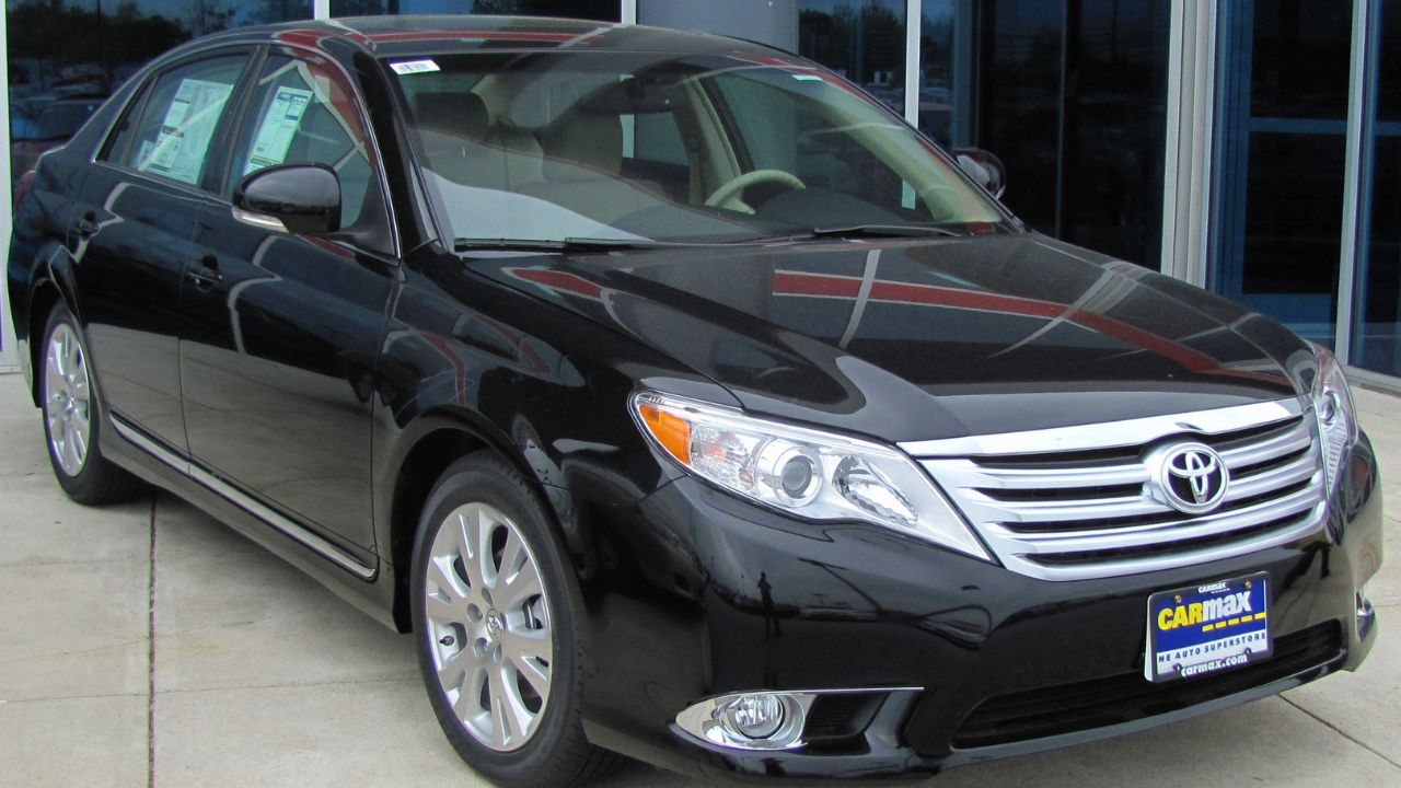 2011 Toyota Avalon -- 04-24-2010