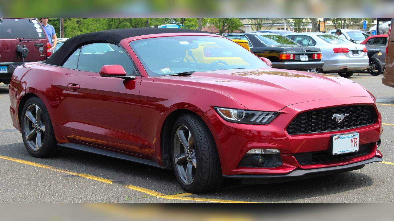 2015 Ford Mustang Convertible 3.7L V6 front, Hagerty 6.1.19