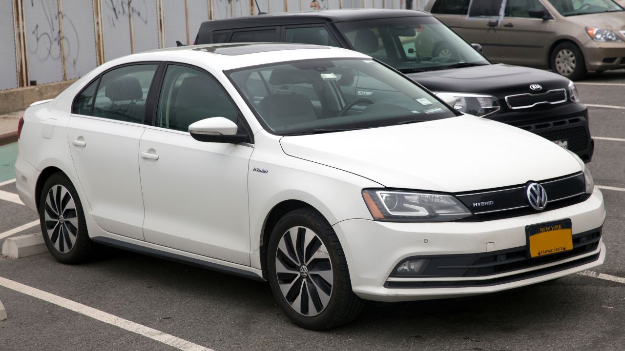 2015 Volkswagen Jetta Hybrid