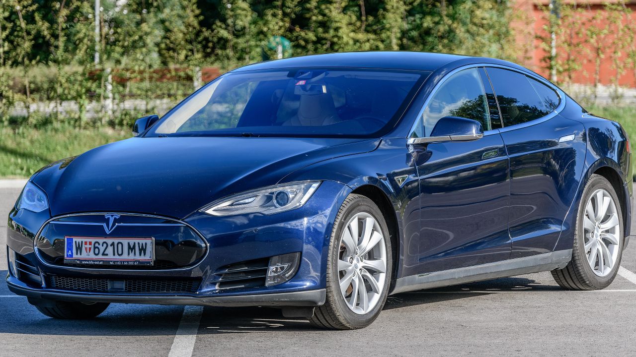 Tesla Model S