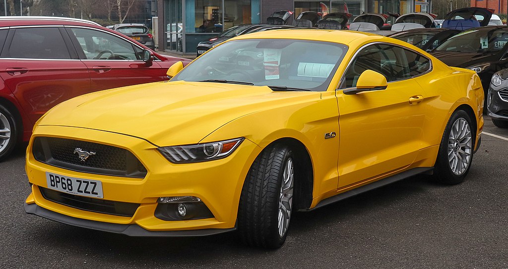 2018_Ford_Mustang_GT_5.0_Front