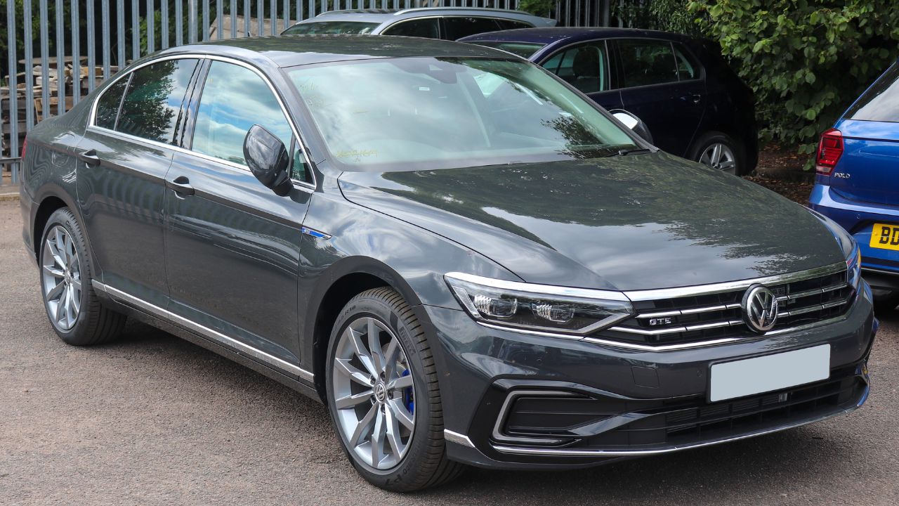 2020 Volkswagen Passat GTE facelift 1.4