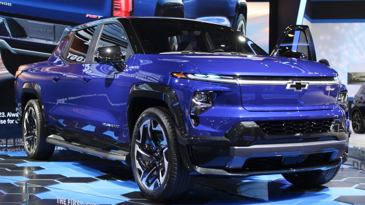 2024 Chevrolet Silverado EV RST
