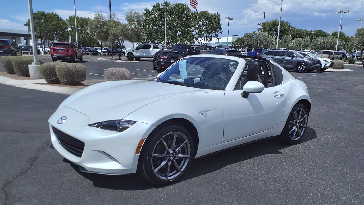 23 Mazda MX-5 Miata RF Grand Touring - Shot at Earnhardt Chrysler Dodge Jeep Ram in Gilbert AZ