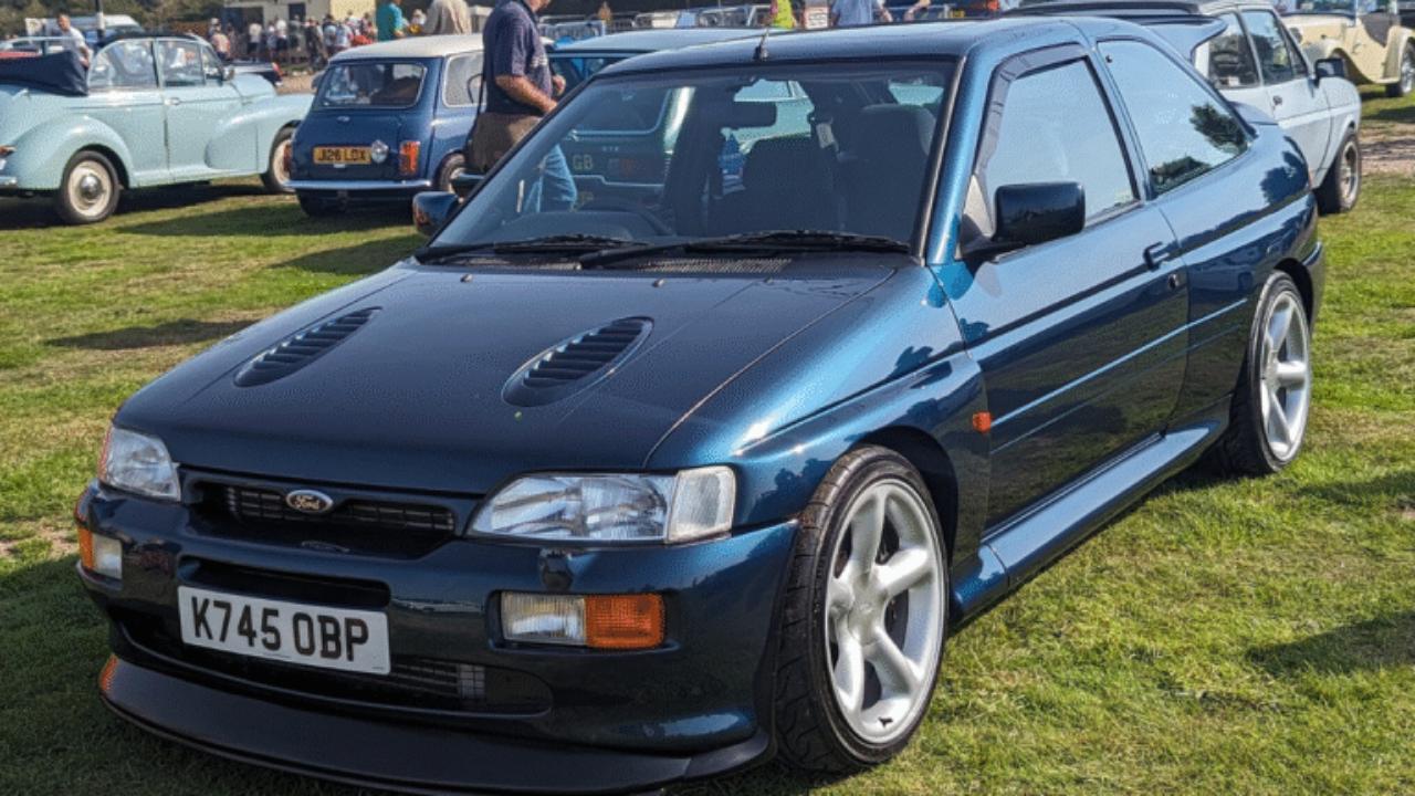 1992 Ford Escort RS Cosworth