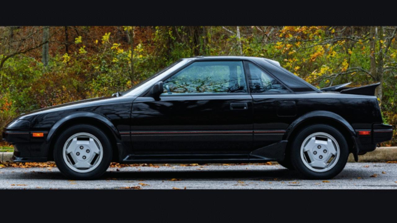 1986 Toyota MR2 W10