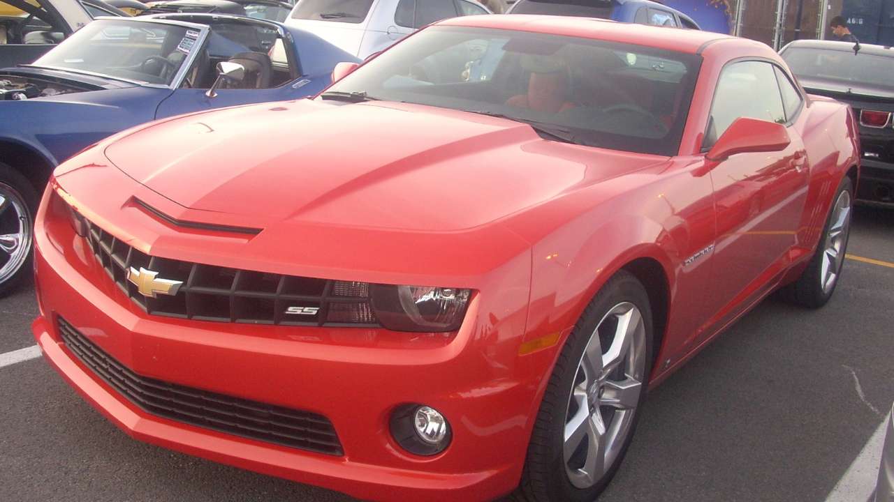 8 V8-Powered cars you can still buy cheap