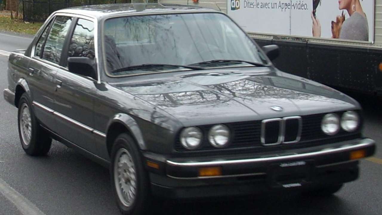 BMW E30 3 Series 1982