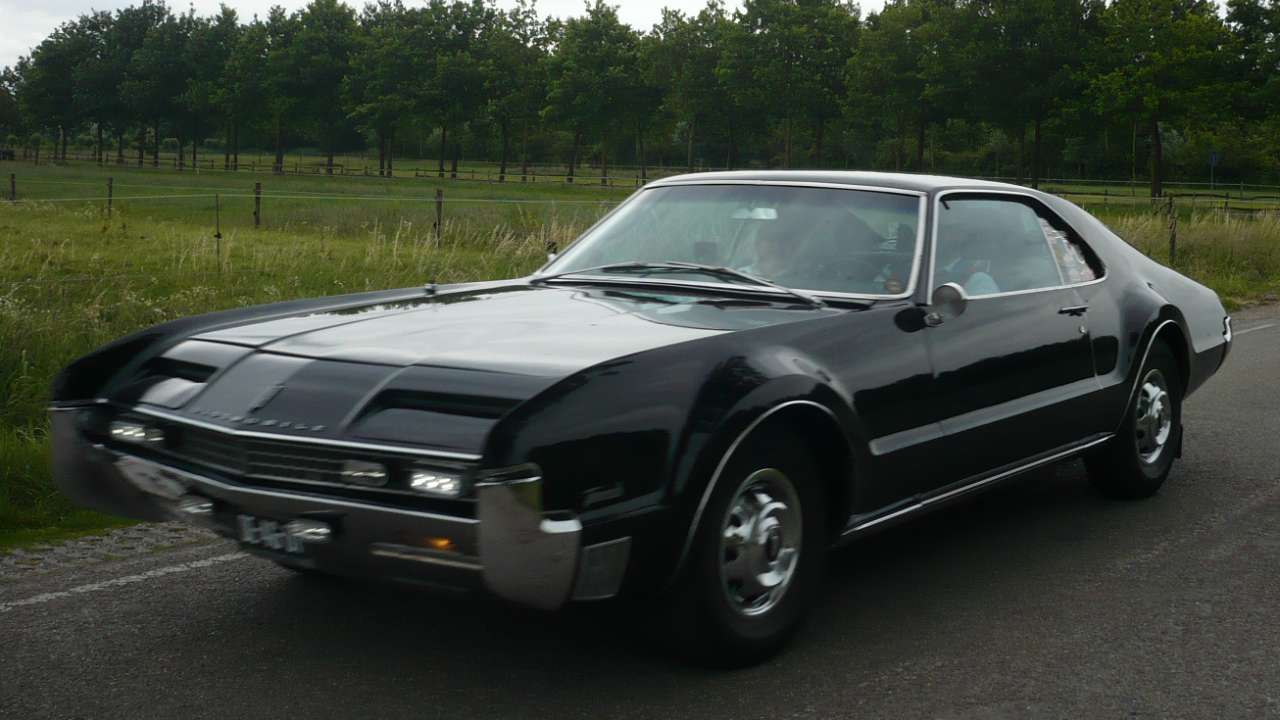 Oldsmobile Toronado 1966