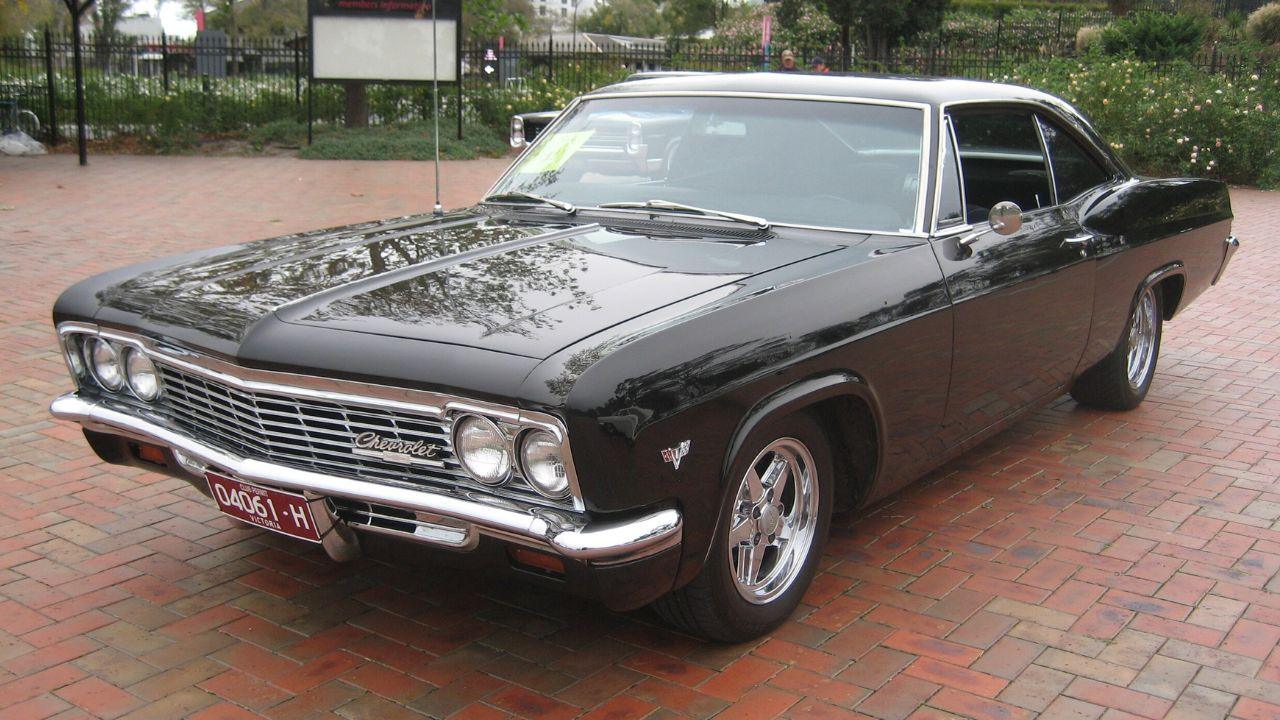 1966 Chevrolet Biscayne 427