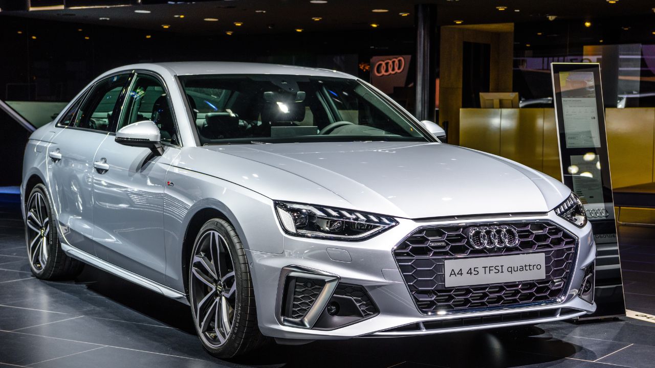 AUDI A4 B9 8W 45 TFSI QUATTRO sedan