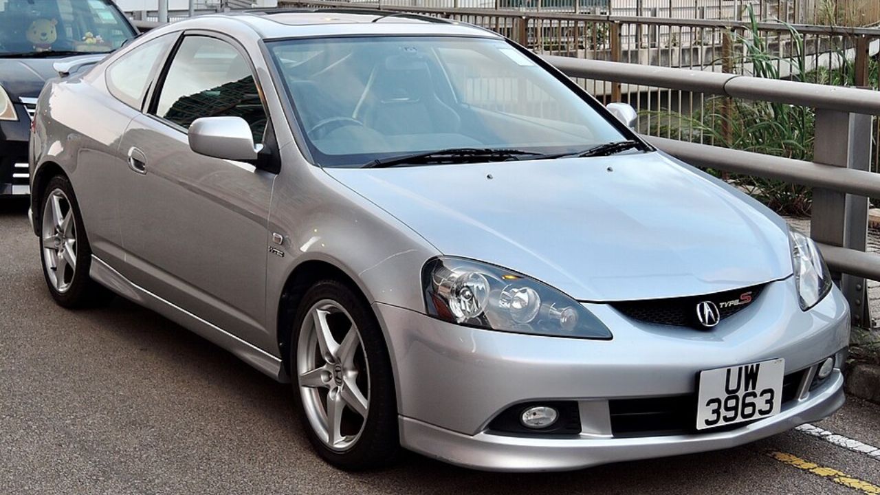 When the 2002 Acura RSX Type-S modernized the Integra