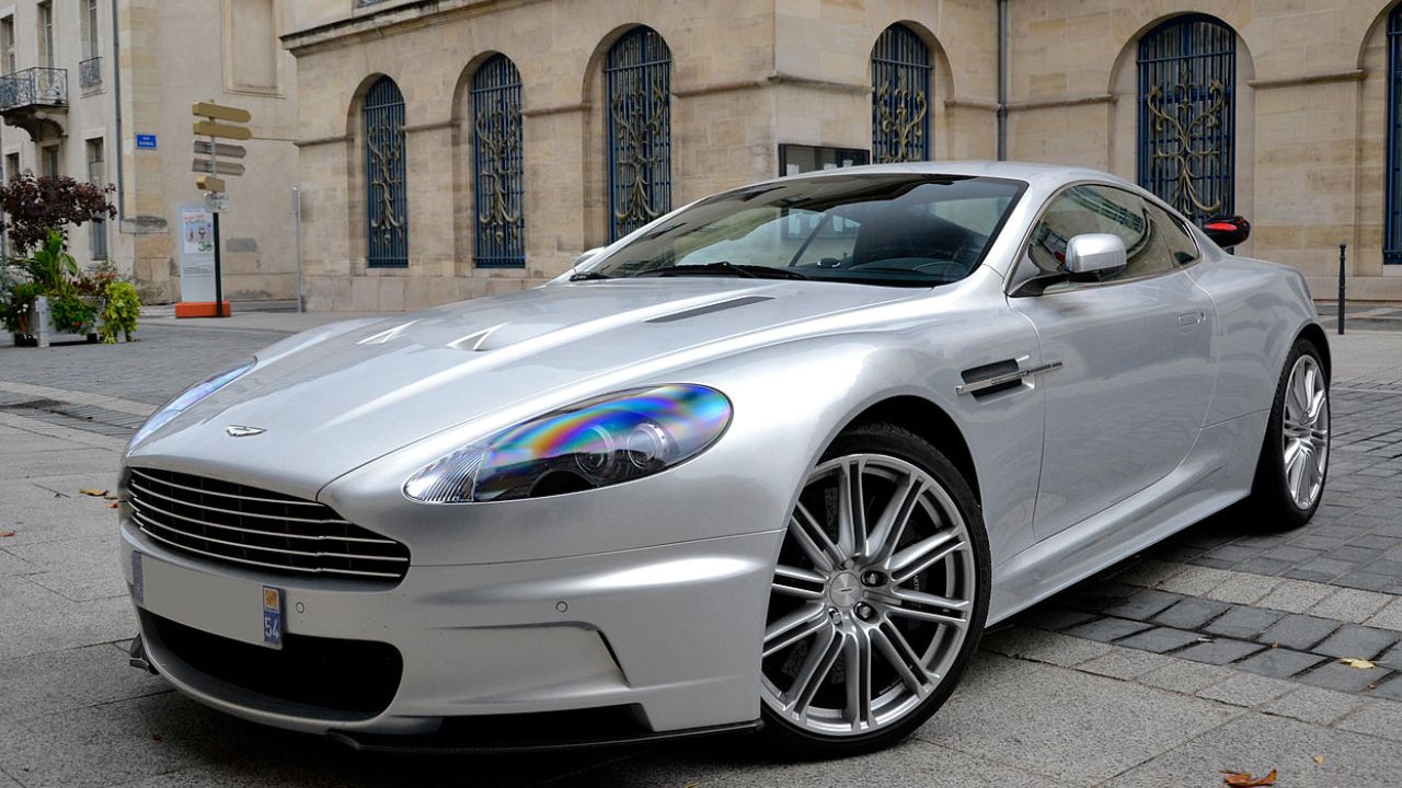 Aston Martin DBS