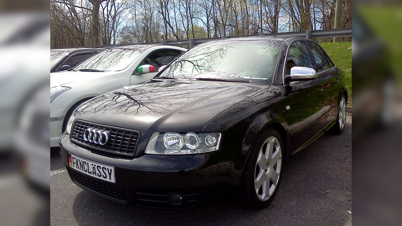 Audi S4 (B6); Black