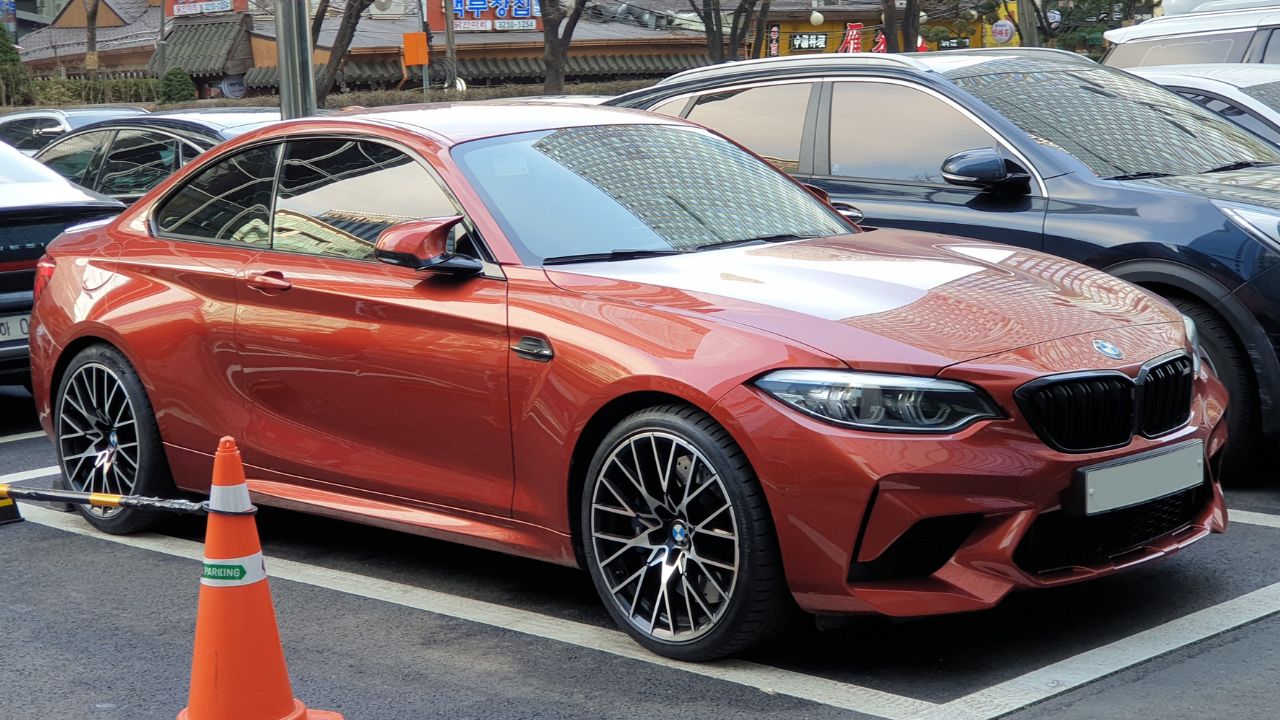 BMW F87 M2 orange