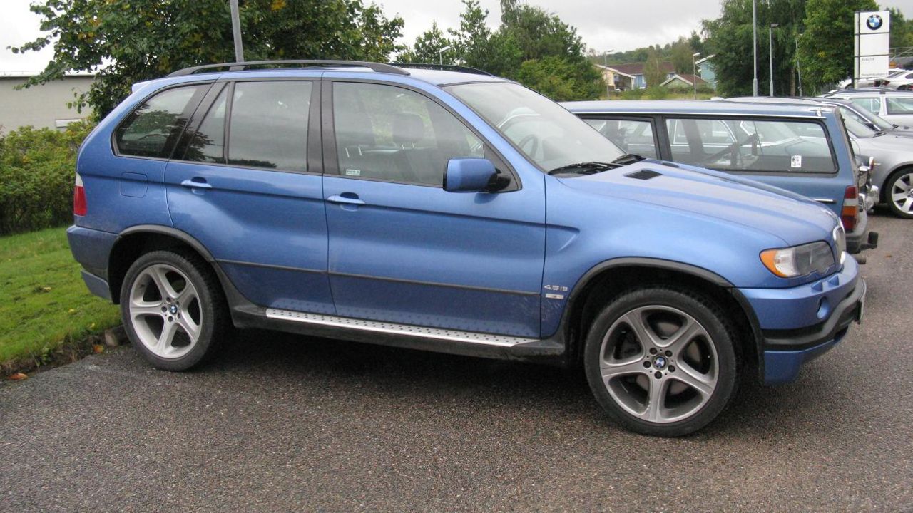 BMW X5 4.8is