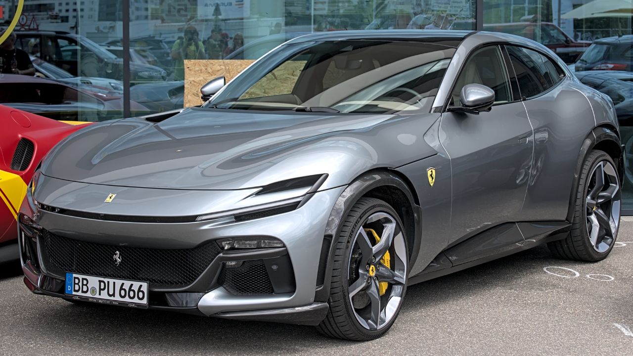 Ferrari Purosangue in Böblingen