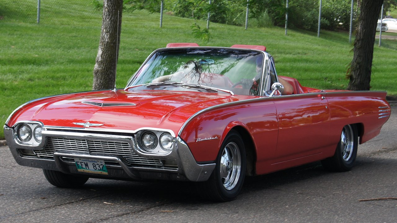 1961 Ford Thunderbird