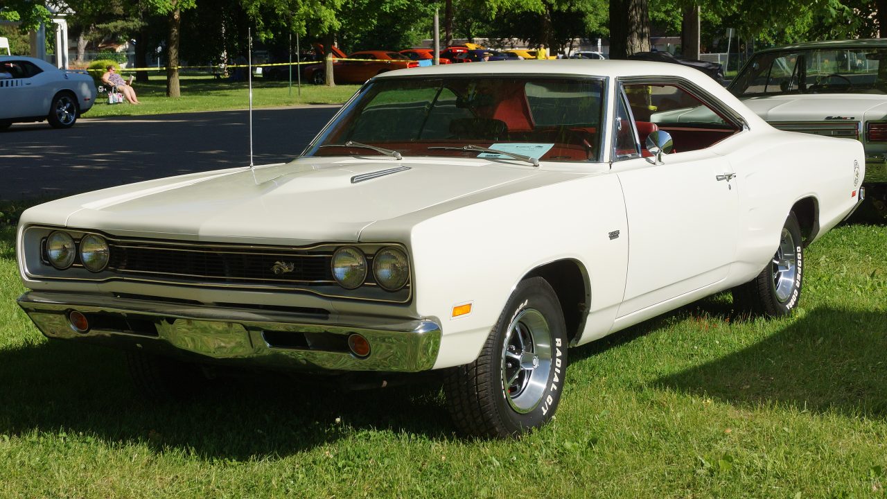 Why did some muscle cars have cartoon mascots?