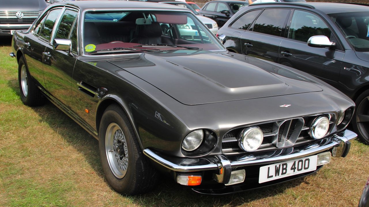 Aston Martin Lagonda