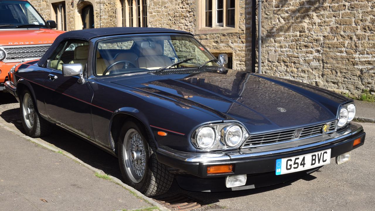 Jaguar XJ-S