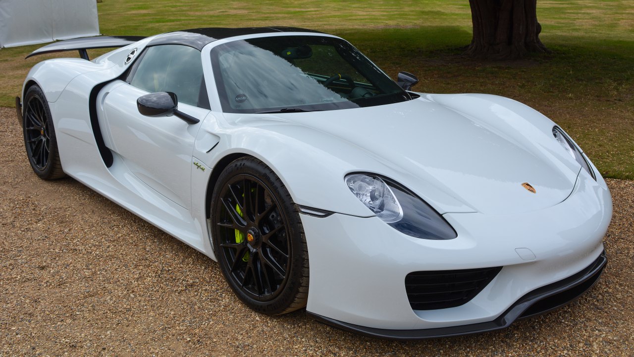 8 Classic Porsches worth collecting now