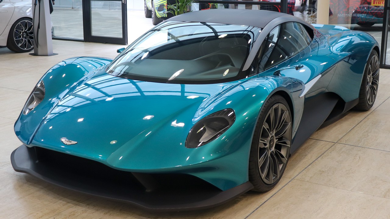 Aston Martin Vanquish Vision