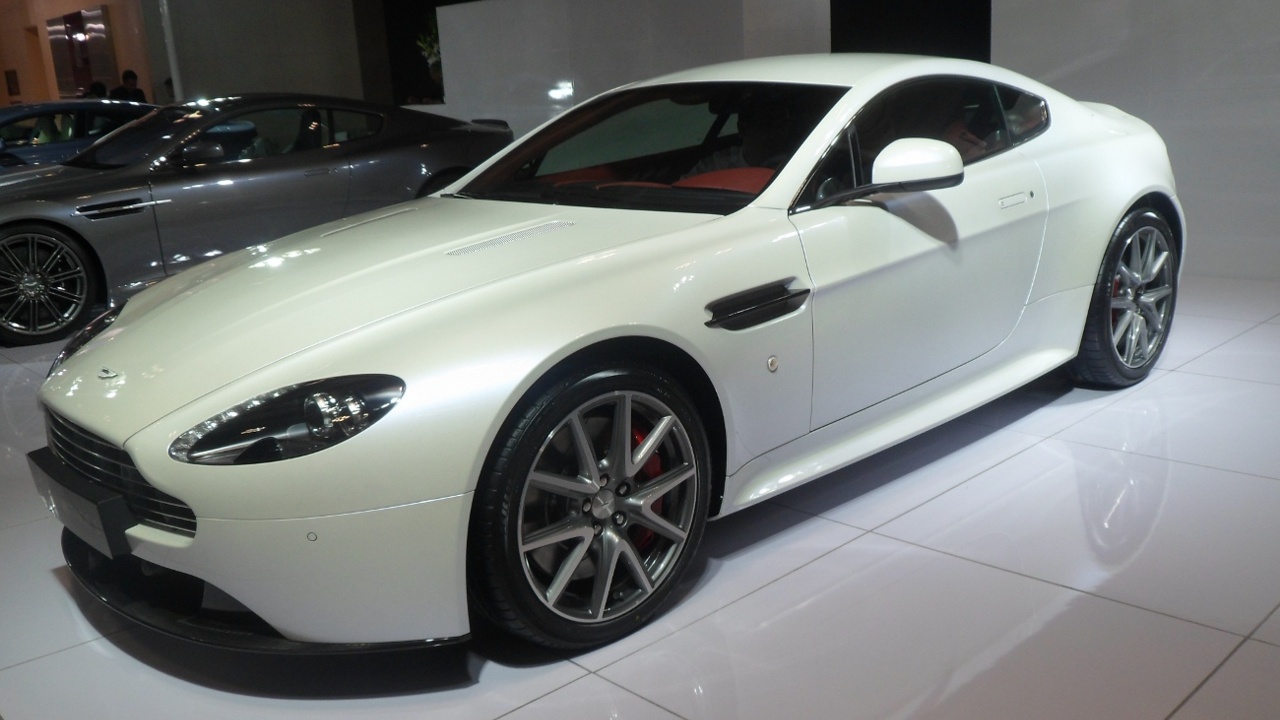 Aston Martin V8 Vantage