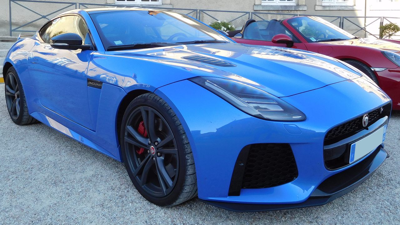 Jaguar F-Type SVR