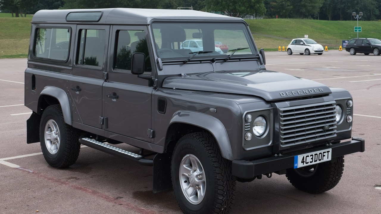 Land Rover Defender