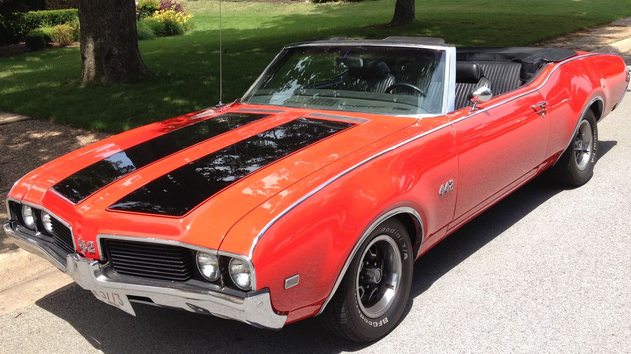 Oldsmobile 442