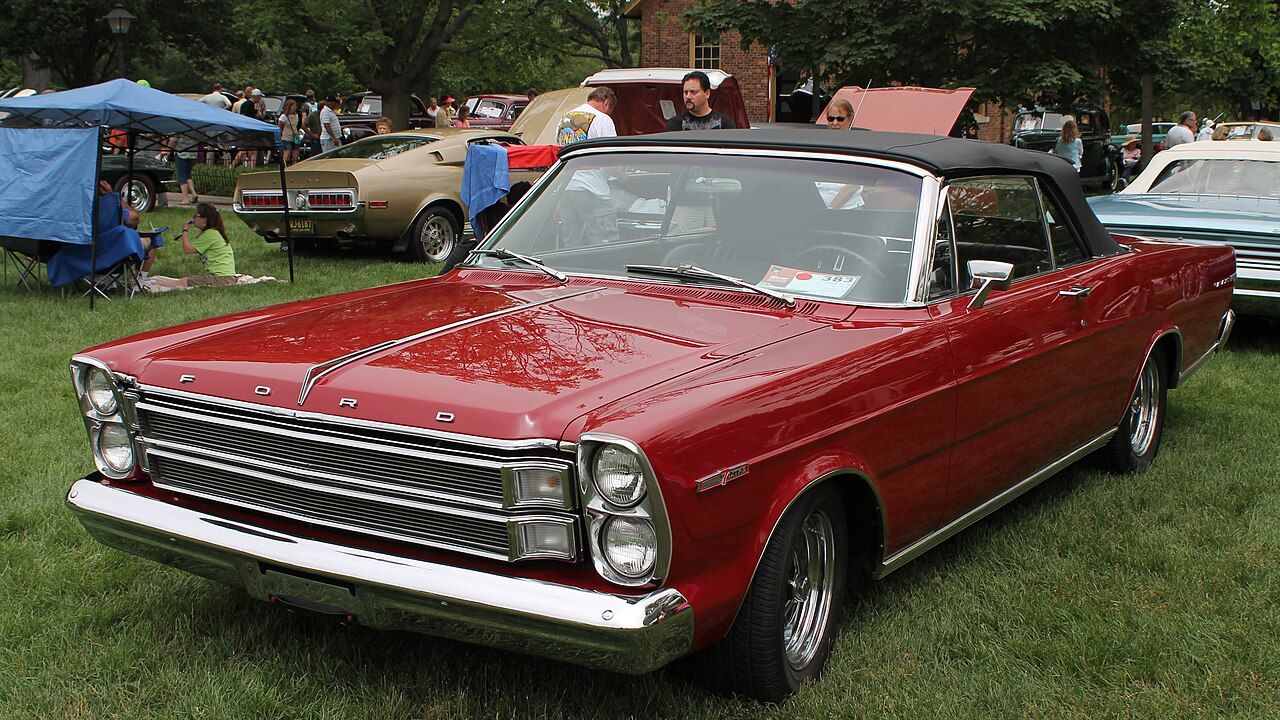 Ford Galaxie 500 7-Litre