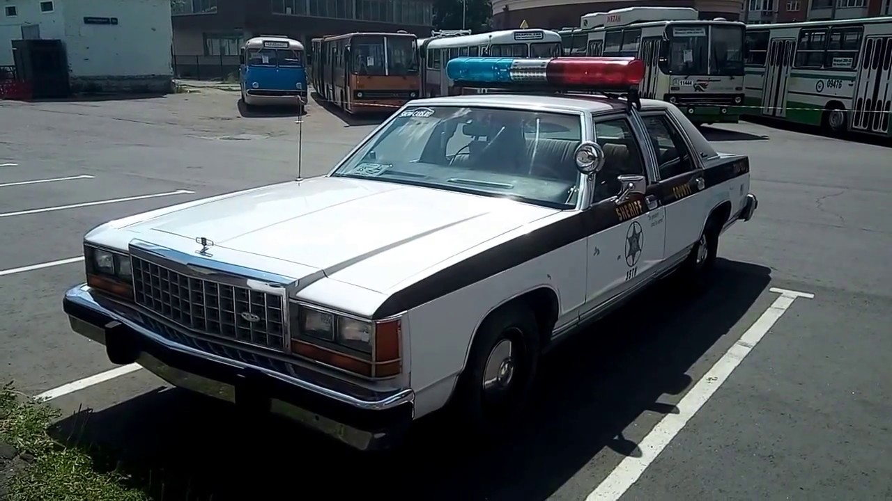 Ford LTD Crown Victoria 1983-1991