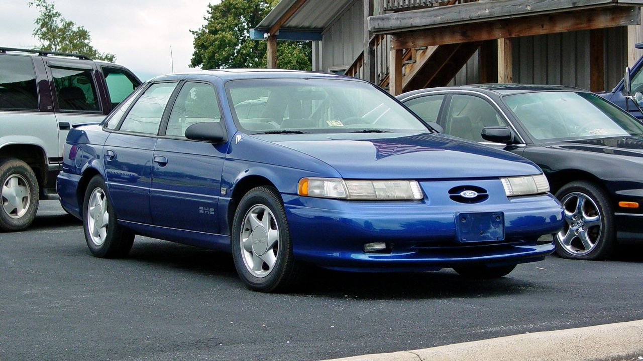 Ford Taurus SHO